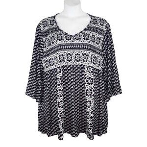 Black & White 6X Tunic Top Empire Waist 3/4 sleeve V-Neck Measures To Be 3X/4X